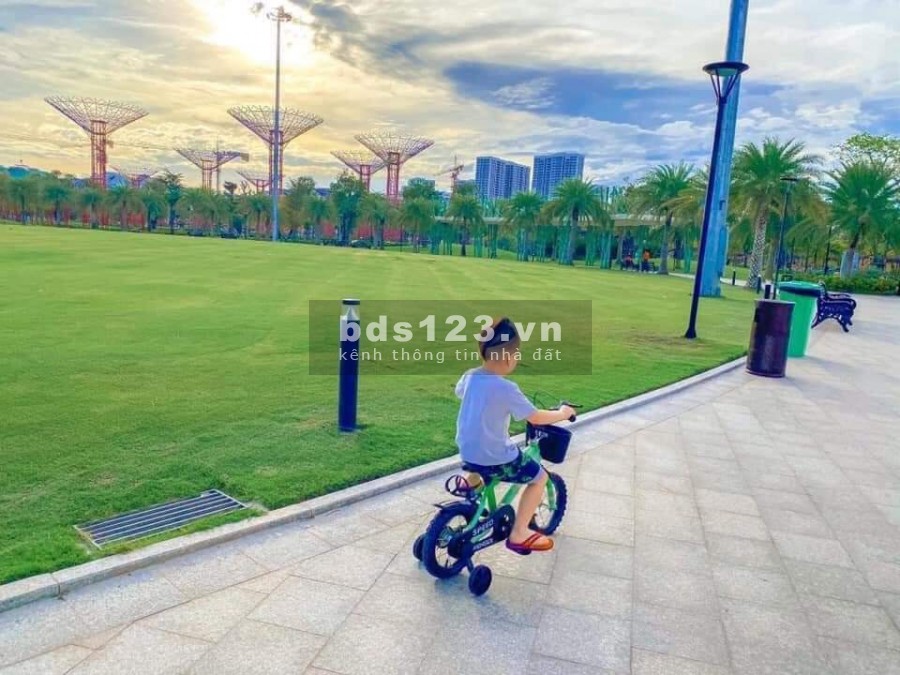 Căn hộ Masteri Center point tại Đại Đô Thị Vinhome Grand Park Q9 Full nội thất Cao Cấp