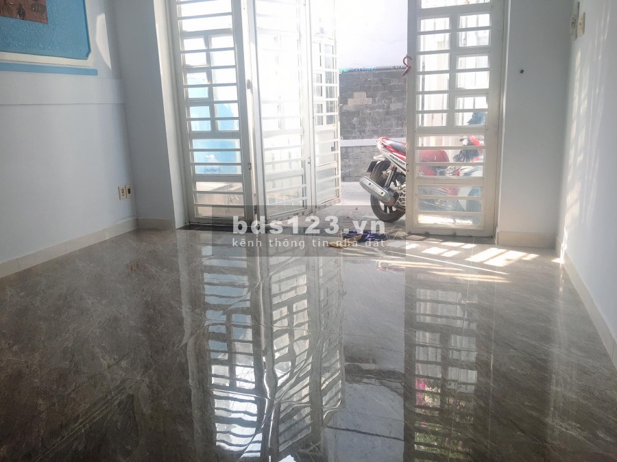 Bán nhà Nguyễn Văn Đậu P11 Bình Thạnh 3 tầng 46m2 Giá 5.25 tỷ.