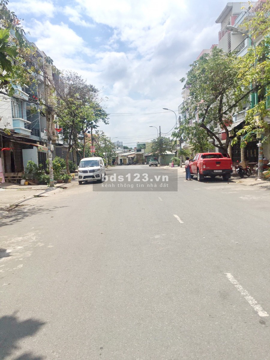 Bán nhà đẹp 2 lầu mặt tiền đường Võ Liêm Sơn P4 Quận 8 - LH: 0933862860 Sương