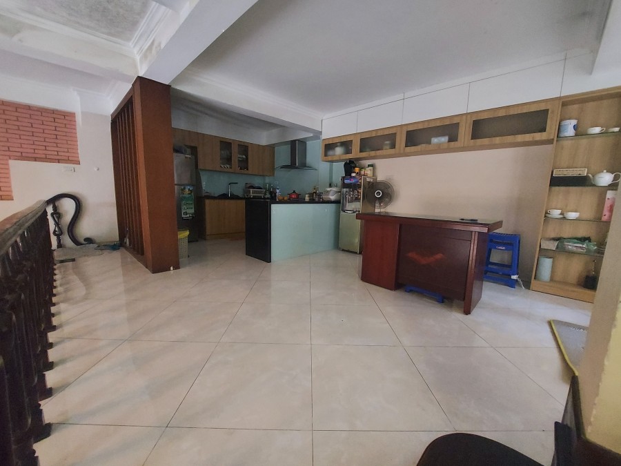 Ô tô, Kd Đường Tam Trinh, dt 67m, 5 tầng 9 ngủ, mt 4.5m, nhỉnh 4 tỷ