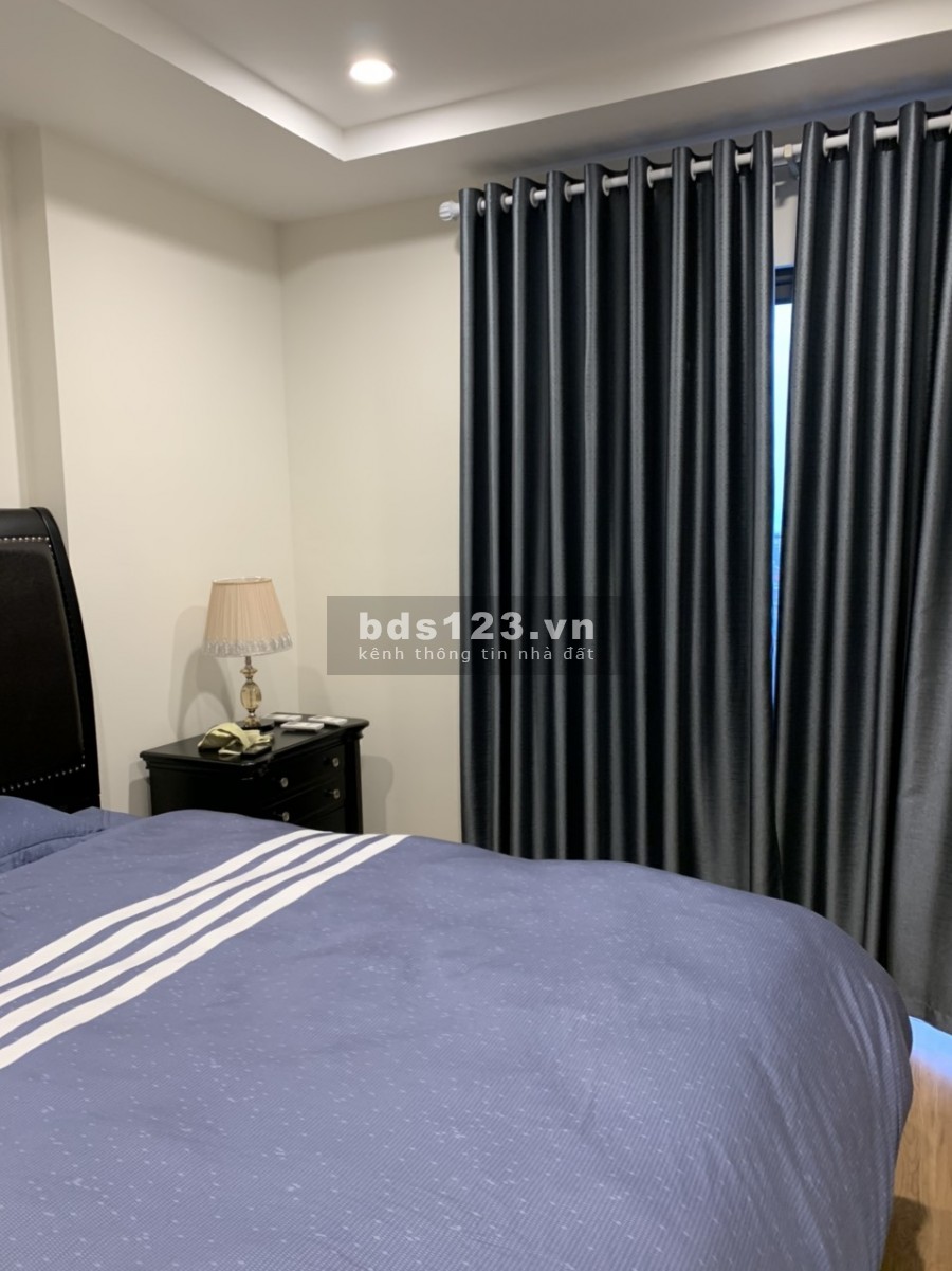 Bán căn hộ Kosmo Tây Hồ 161 Xuân La ban công ĐN DT 80m2