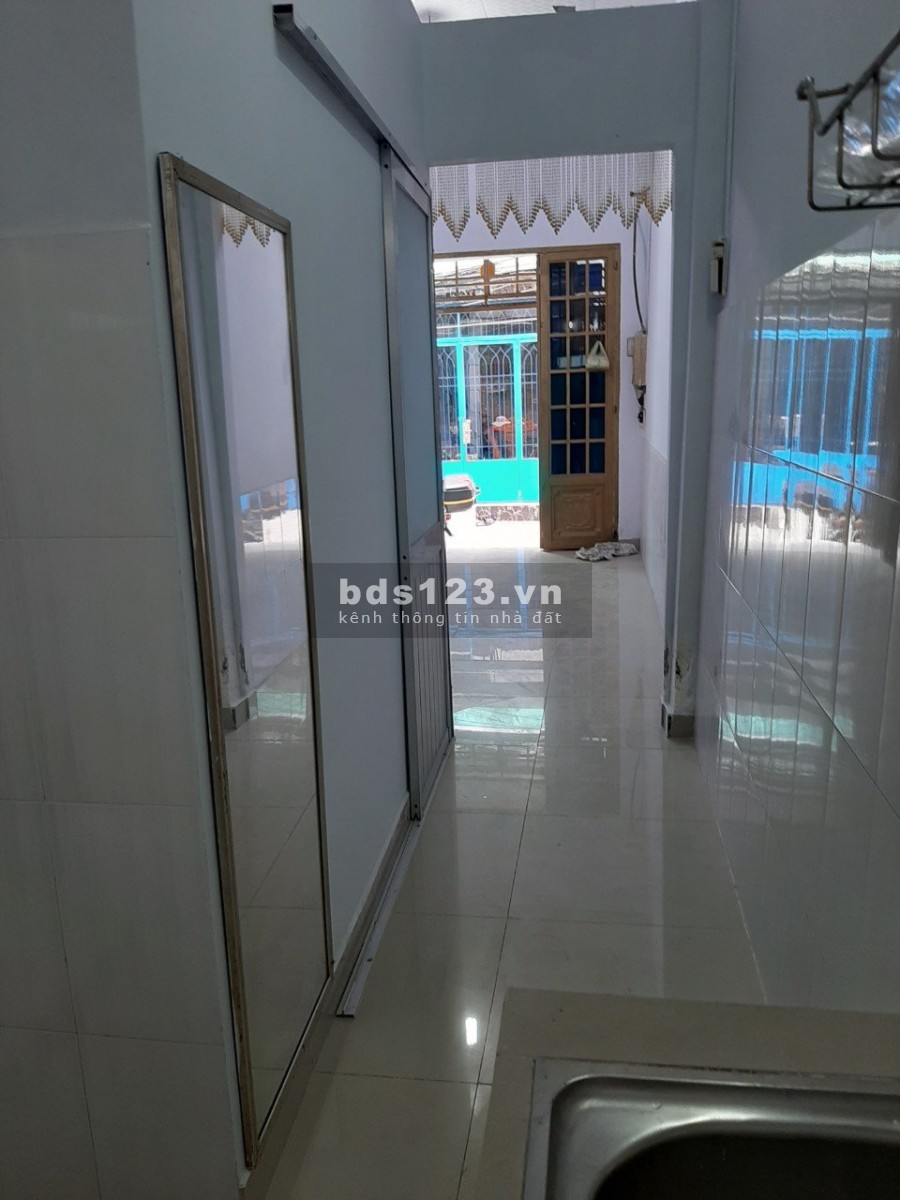 Sắp lên Quận - Nhà cấp 4 thị trấn Nhà Bè