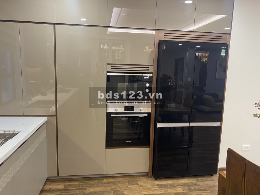 Bán gấp căn hộ CC Mỹ Đình căn 3PN 134m2 đã có sổ LH 0966131292