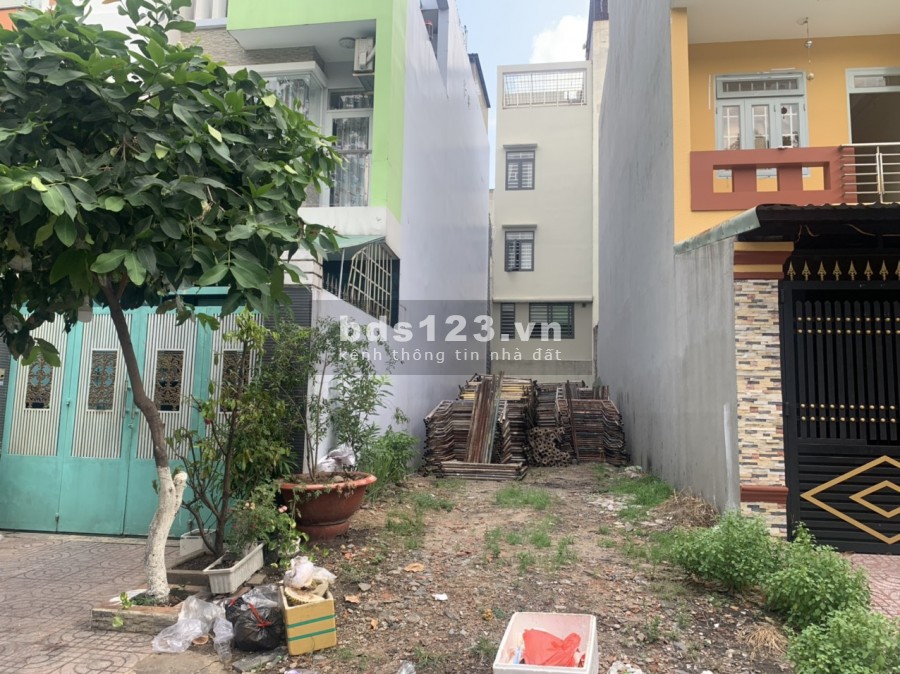 Kẹt vốn chính chủ gửi bán nền đất 2 mặt tiền ở ấp 5 xã Phạm Văn Hai, Bình Chánh, 15tr/m2