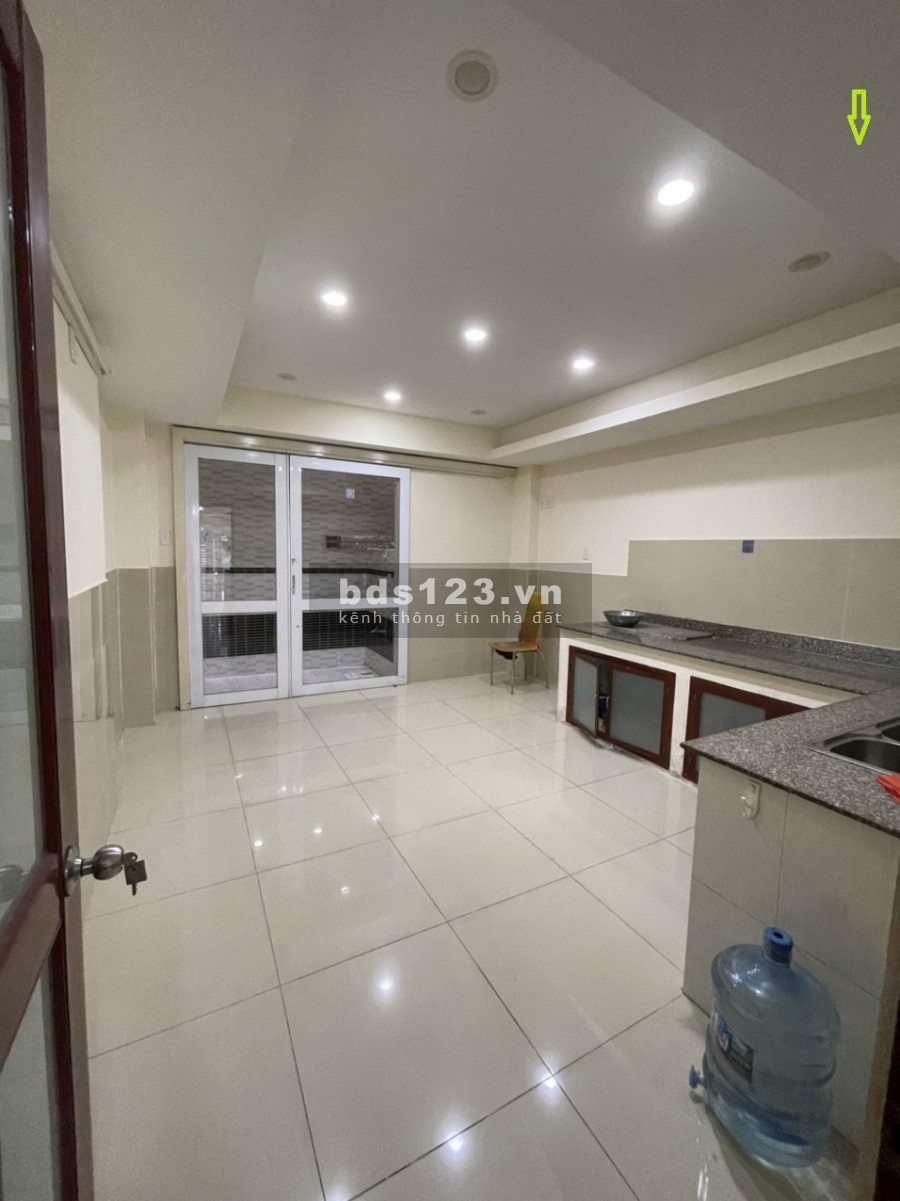 Nhà mới MT Lê Lâm (4x19m) 3L, ST, 5PN, 5WC full ML