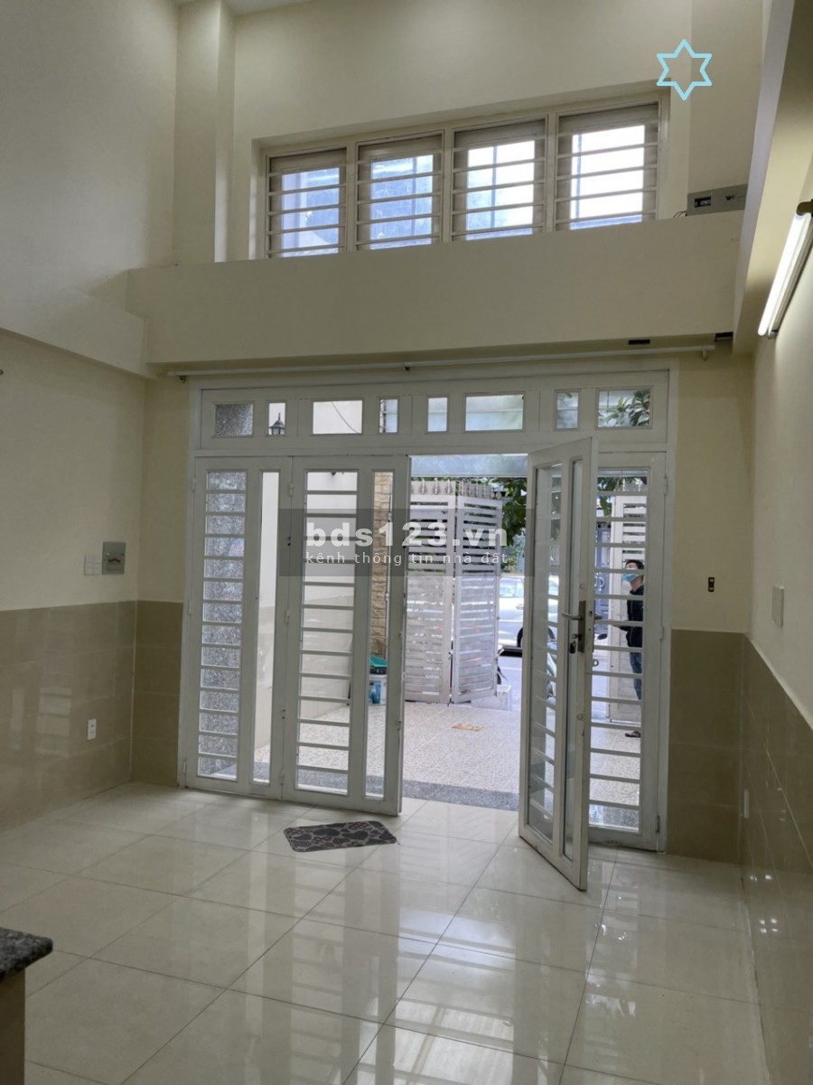 Nhà mới MT Lê Lâm (4x19m) 3L, ST, 5PN, 5WC full ML
