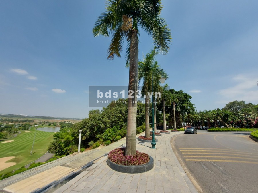 Đất nền view sân golf Long Thành