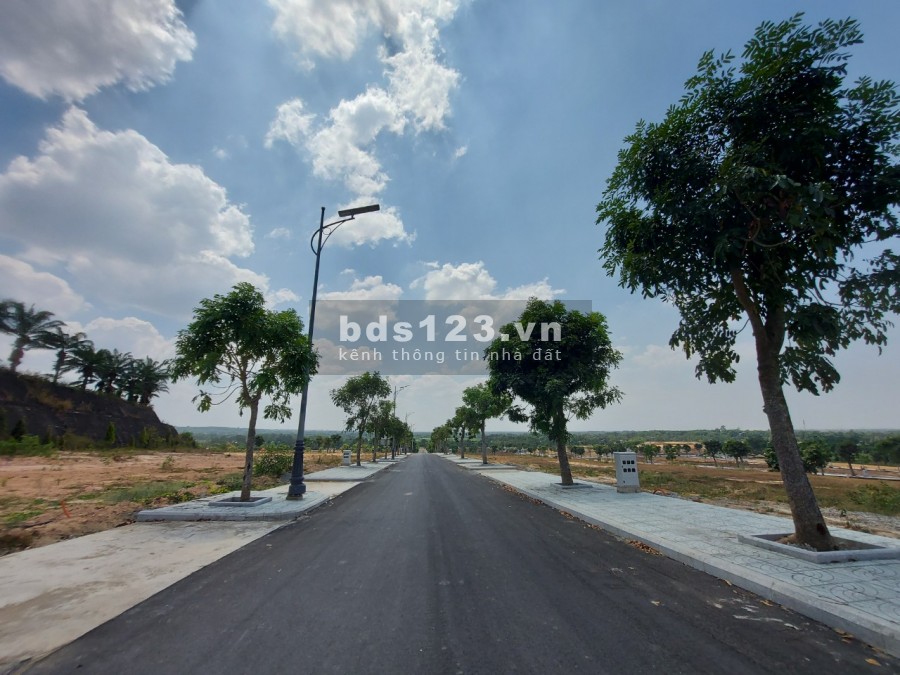 Đất nền view sân golf Long Thành