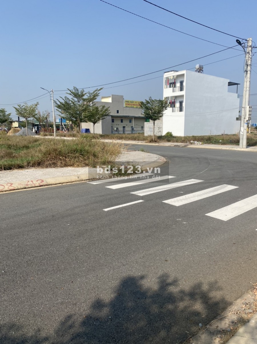 Bán đất Khu dân cư, diện tích 75-100m2, giao động 8-10tr/m2 tại Đức Hòa, Long An