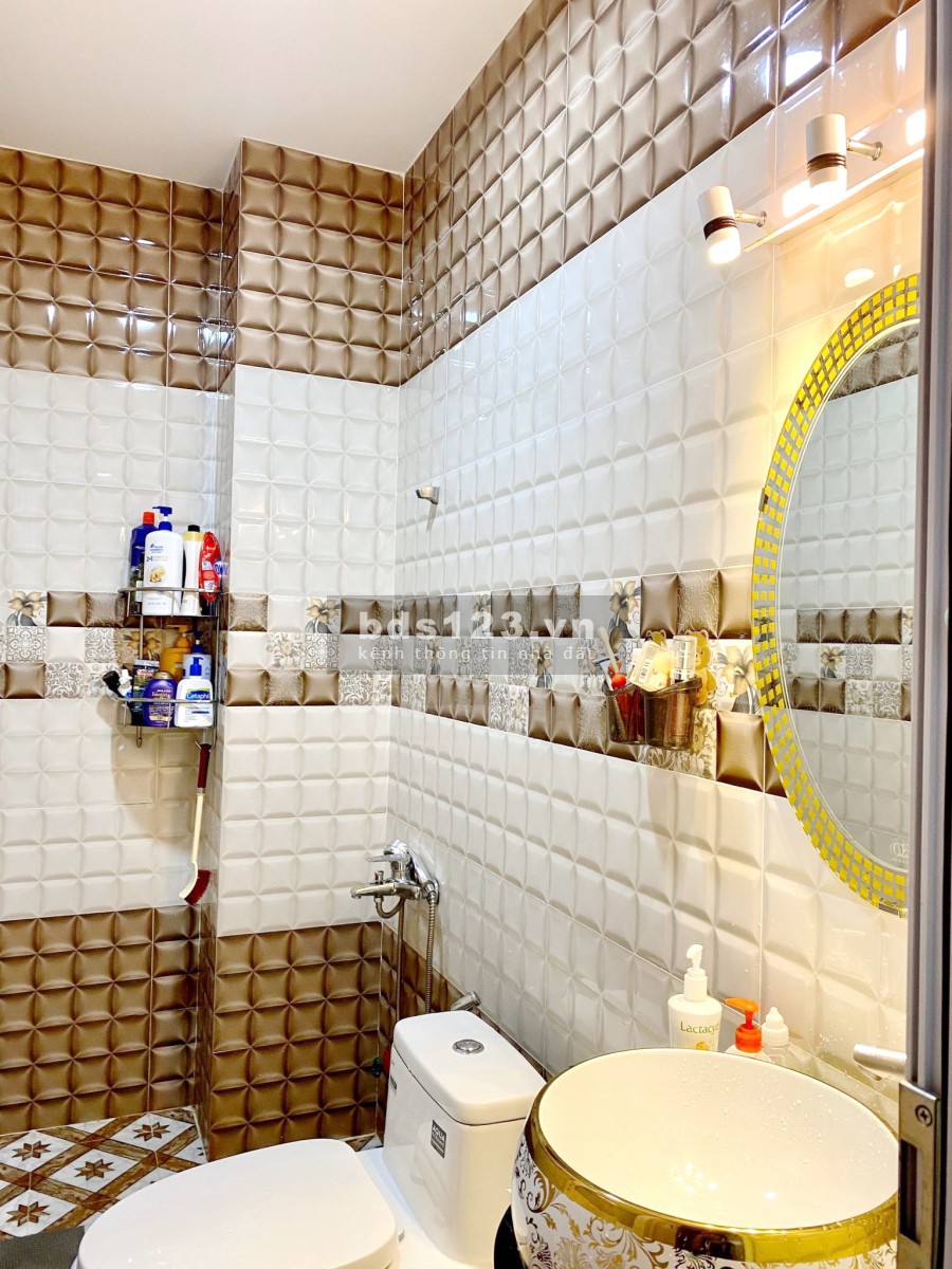 Bán nhà hẻm ô tô lửng+2lầu+ST Hưng Phú Phường 10 Quận 8 + Diện tích: 4.2 x 12m