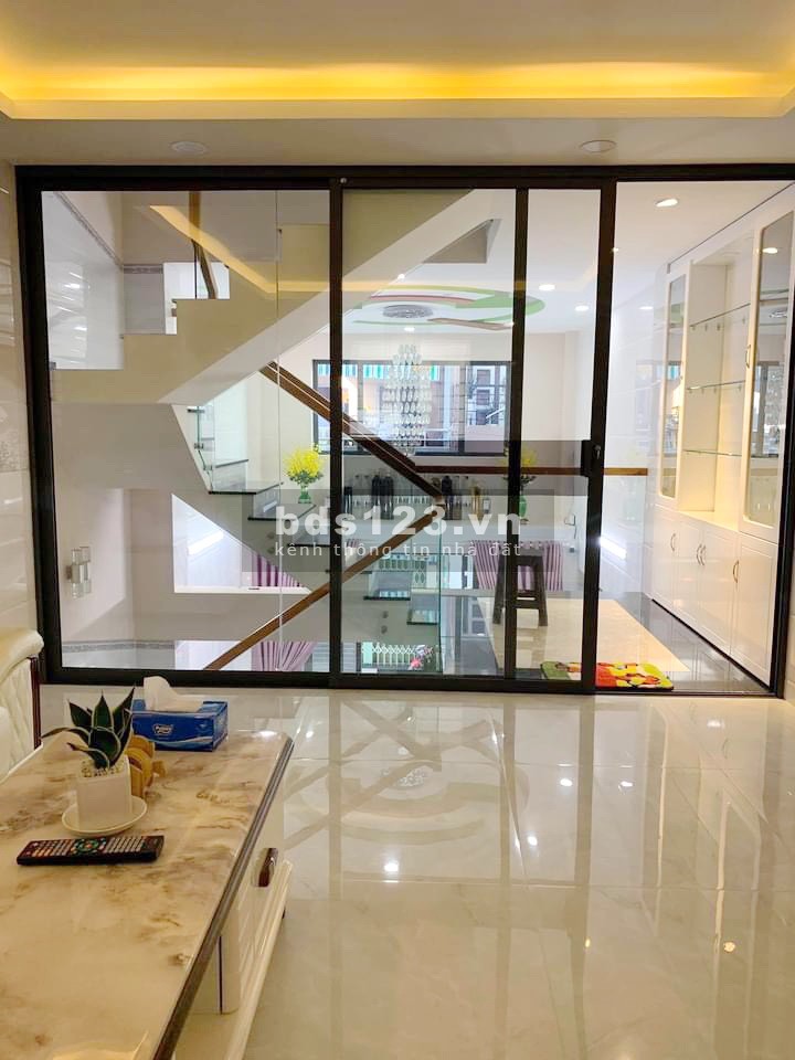 Bán nhà hẻm ô tô lửng+2lầu+ST Hưng Phú Phường 10 Quận 8 + Diện tích: 4.2 x 12m