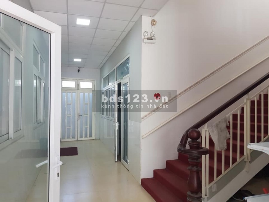Bán gấp nhà 4 tầng Mặt Tiền đường 30 DT đất 600m2, thu nhập hơn 100/th