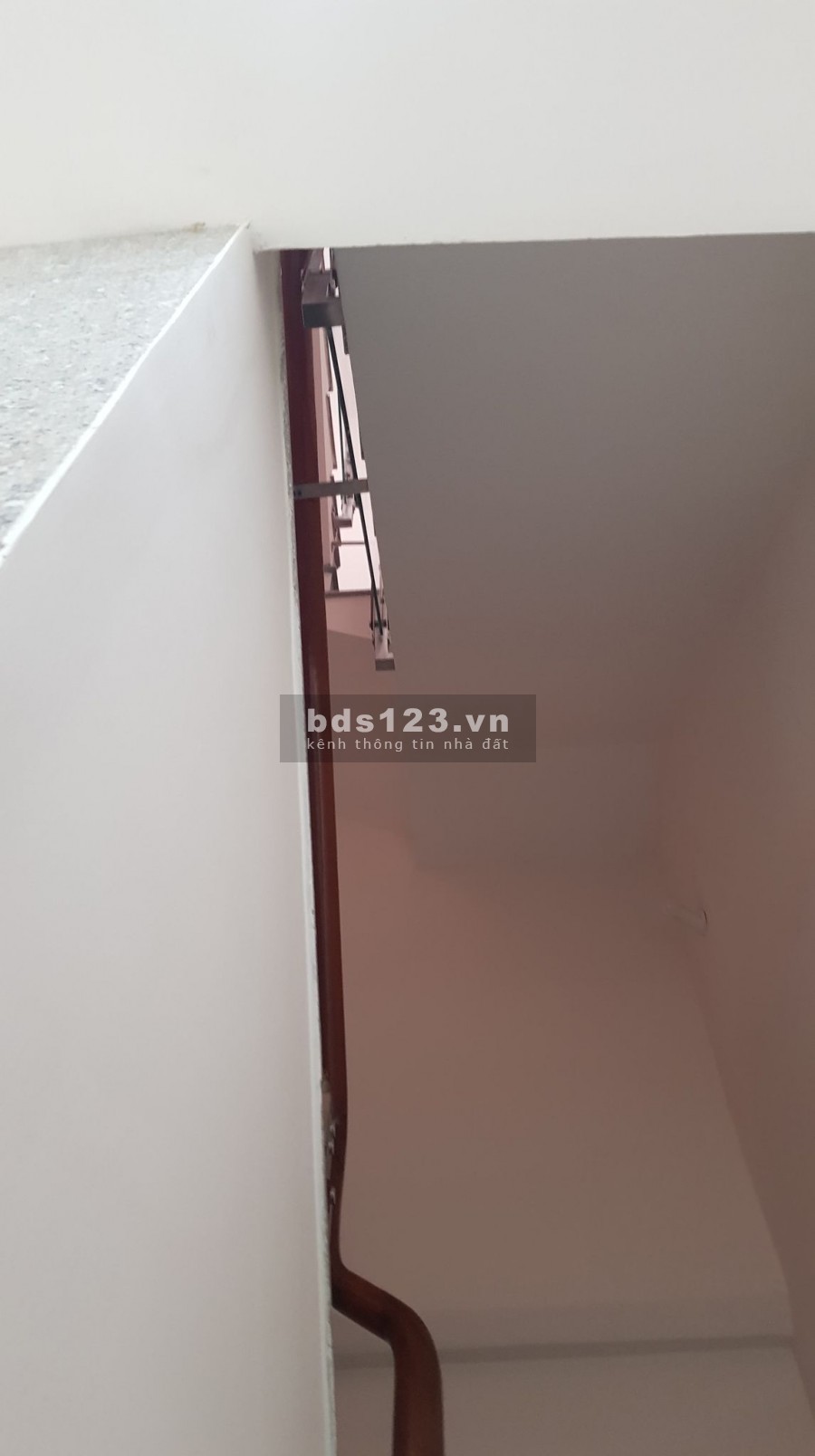 Cần bán gấp nhà Mặt Tiền 3 tầng CMT8 150m2, vị trí đẹp, giá chỉ nhỉnh 14 tỷ