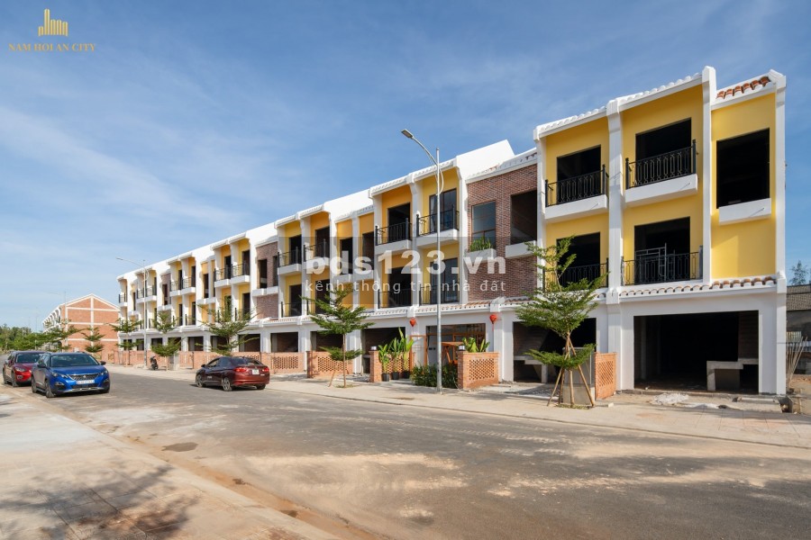 Cần bán nhanh nhà 3 tầng đã hoàn thiện phần thô ngay chân cầu Cửa Đại