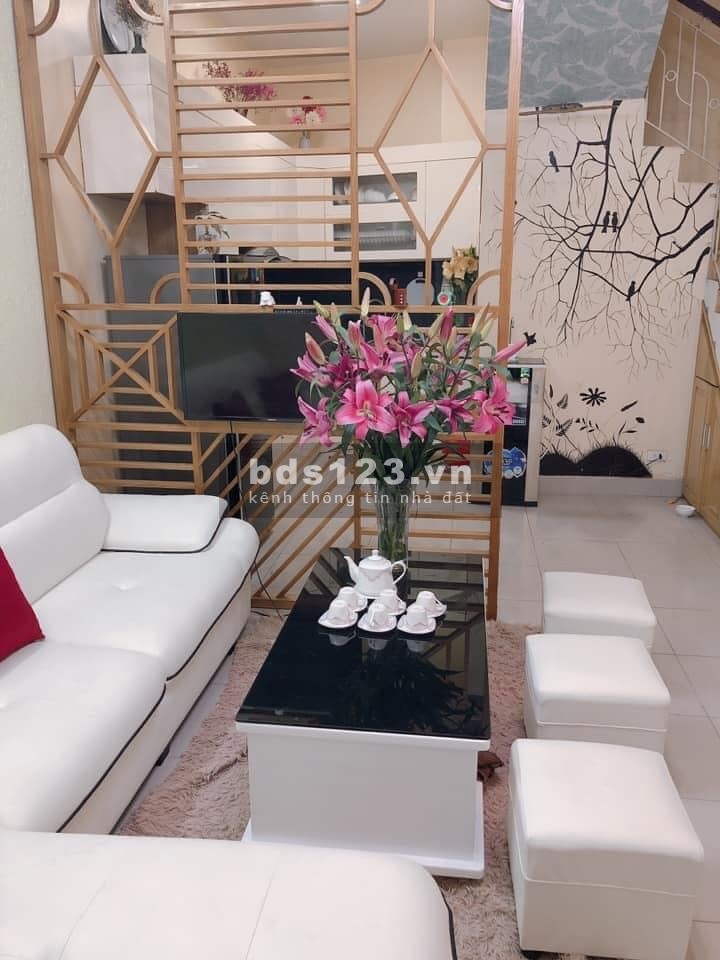 BÁN GẤP NHÀ 4 TẦNG LÔ GÓC LÊ ĐỨC THỌ, Ô TÔ ĐỖ CỬA, NỘI THẤT XỊN, CHỈ 3.85 TỶ