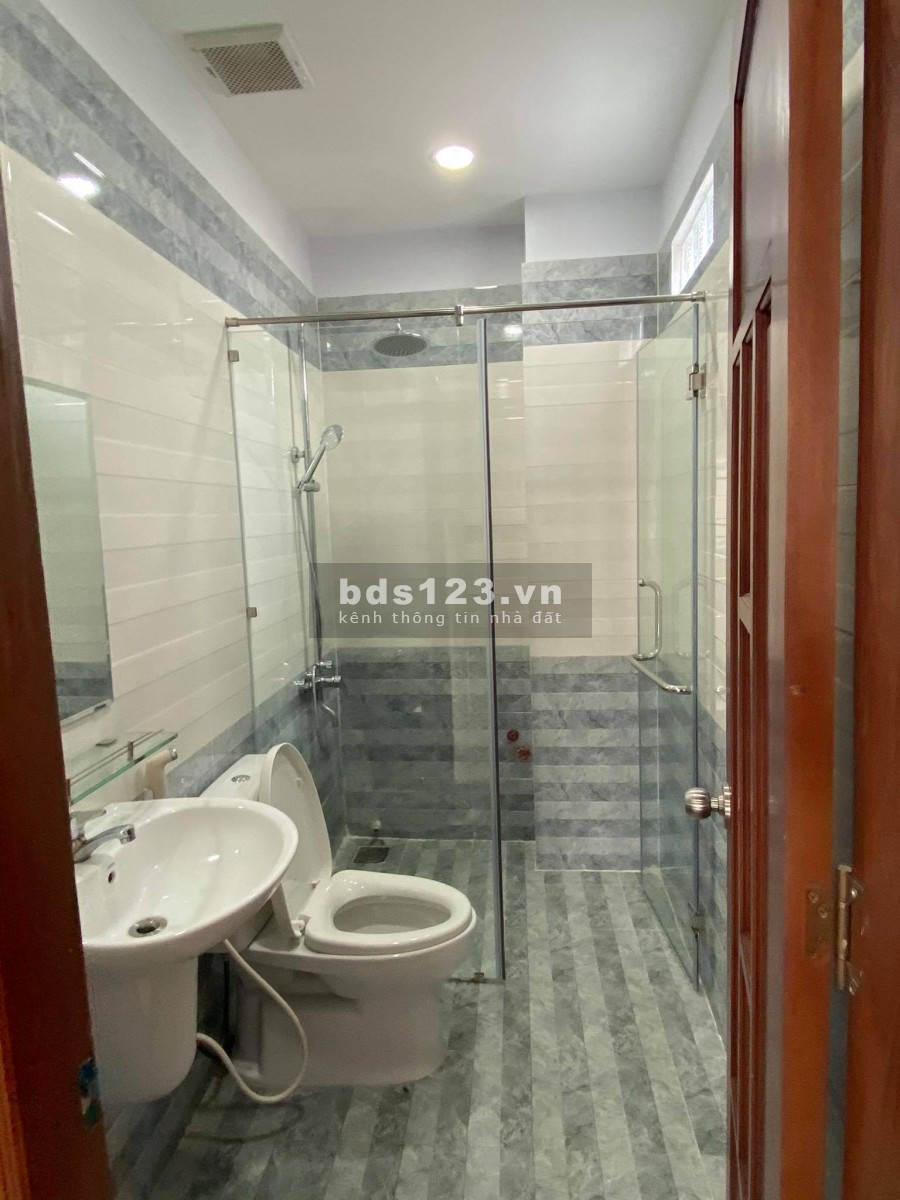 Bán nhà HXH vào nhà 5 tầng mới cóng Bình Thạnh nhỉnh 6 tỷ TL.