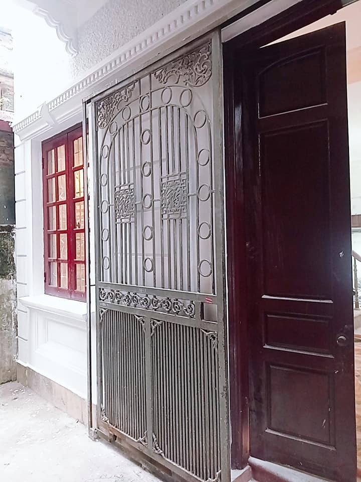 Giao thoa 3 quận trung tâm Cầu giấy – TâyHồ - Ba Đình, 45m2*4 tầng, giá chỉ 3.7 tỷ