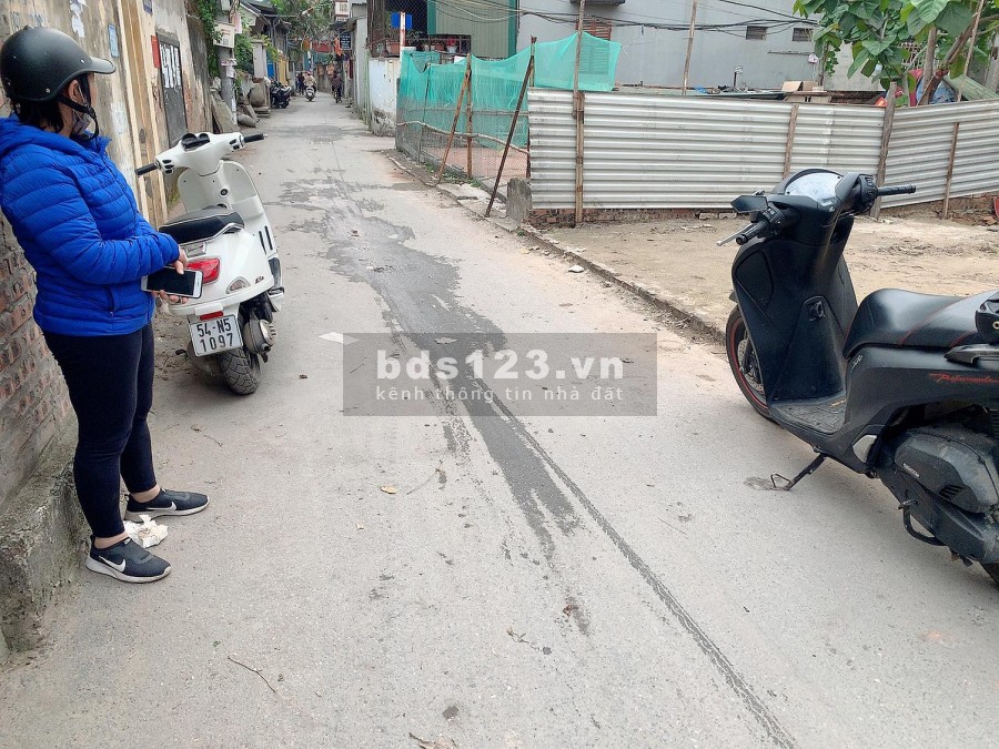 Bán gấp mảnh đất gần 50m chỉ hơn 1 tỷ tại Nam Từ Liêm.