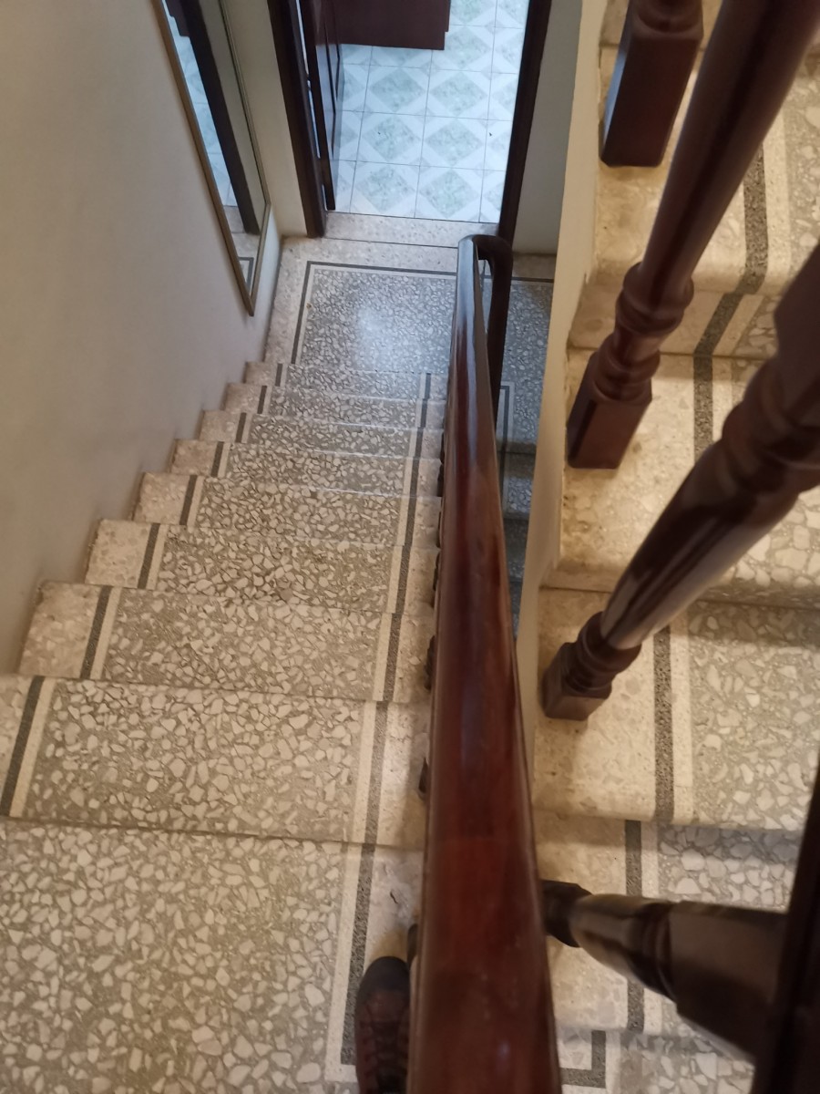 Cần bán nhà Chùa Bộc, ngõ oto, vỉa hè kinh doanh, diện tích gần 50m2, sổ vuông, chính chủ