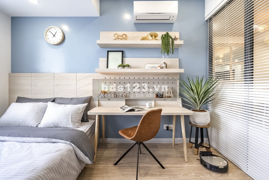 Bán nhà Mới đẹp Mặt ngõ Yên Bình giá 3.2 tỷ, 33mx5T, Oto…