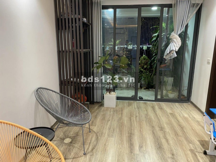 Cho thuê căn hộ Northern Diamond Thạch Bàn 3pn DT: 95m2, giá: 15 triệu/tháng LH : 0962015571
