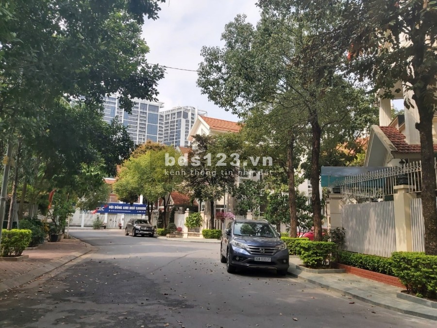 Bán Nhà Trong Làng Việt Kiều Châu Âu, Mỗ Lao, 50m², 4T, MT5.2m, giá 3 tỷ 4, Lh 0902083139