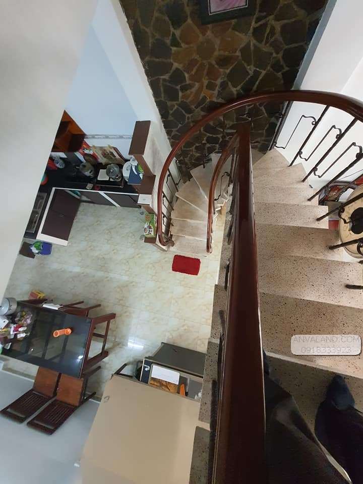 Kẹt tiền mua máy Khẩu trang Bán gấp Nhà HXH Tô Hiến Thành, Quận 10, 3PN, 42m2 đất, chỉ 5 tỷ 5