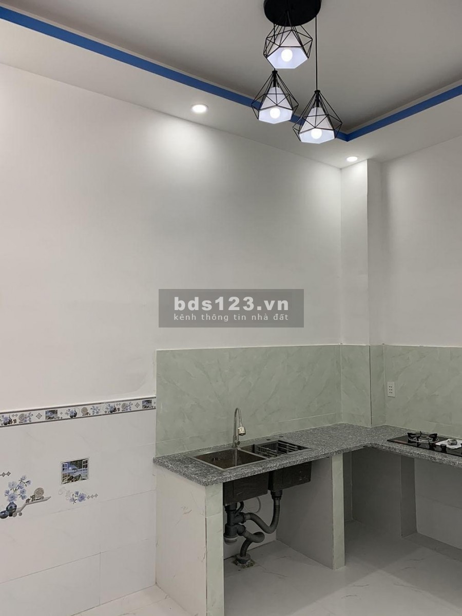 Bán nhà 2tầng 4x10m vuông vứt, hẻm122 Bùi Tư Toàn_3ti55