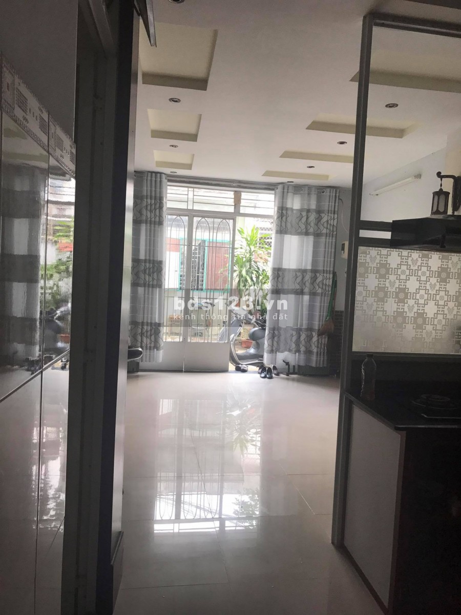 Tìm bạn ở chung phòng, phòng 2 ng, mình chỉ ở 10 ngày /1 tháng, 1tr5 bao net