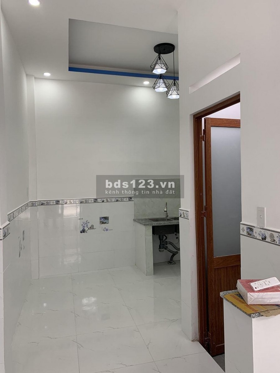 Bán nhà 2tầng 4x10m vuông vứt, hẻm122 Bùi Tư Toàn_3ti55