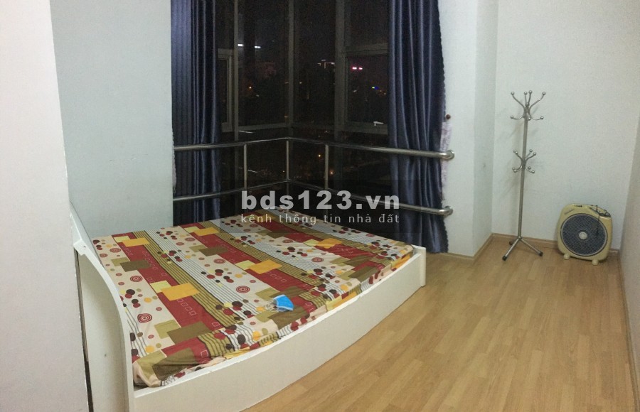 Cho thuê căn hộ chung cư Khánh Hội 3 tiện nghi giá rẻ, đường Bến Vân Đồn, Quận 4