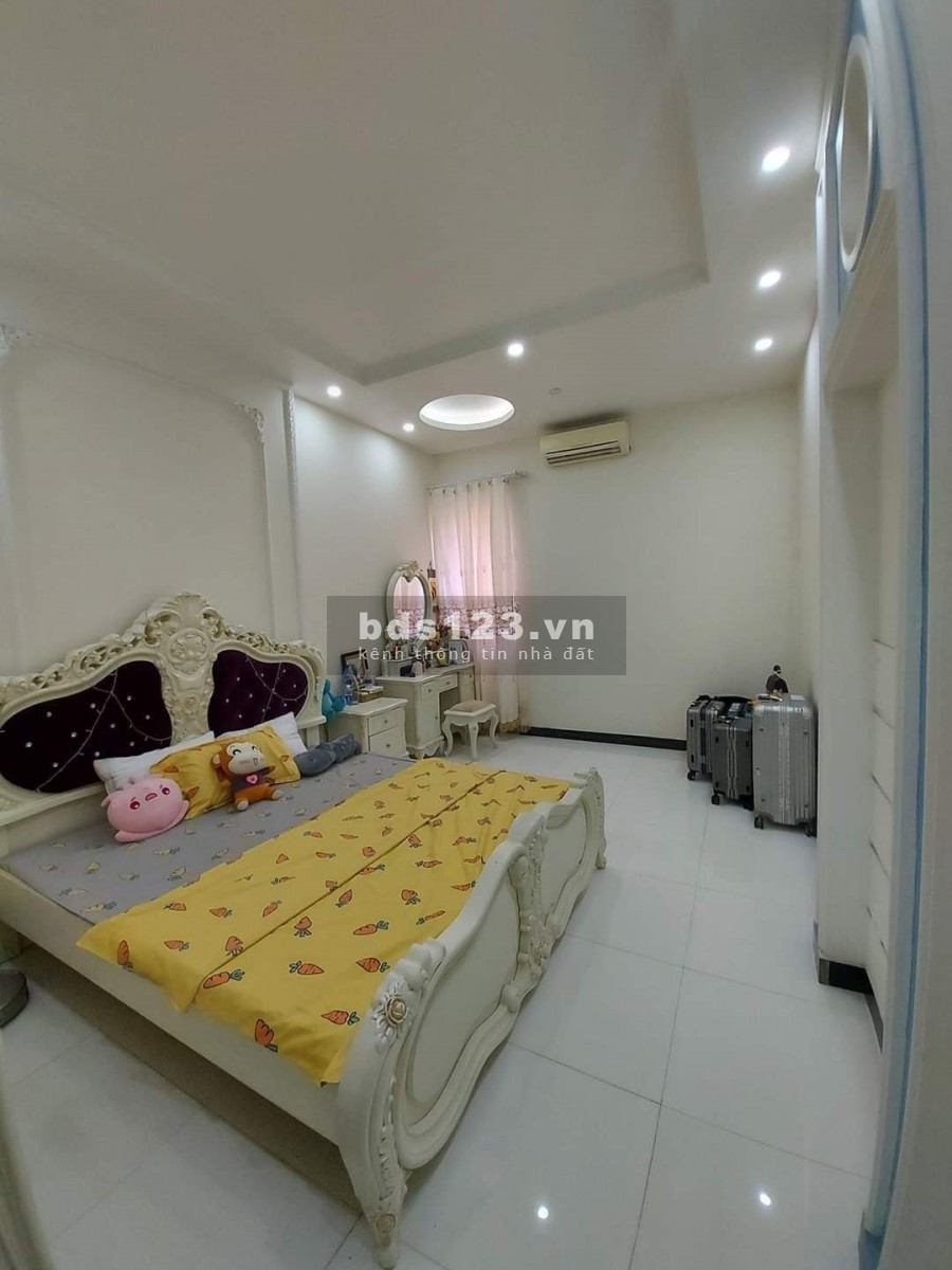 Bán Nhà Trong Làng Việt Kiều Châu Âu, Mỗ Lao, 50m², 4T, MT5.2m, giá 3 tỷ 4, Lh 0902083139