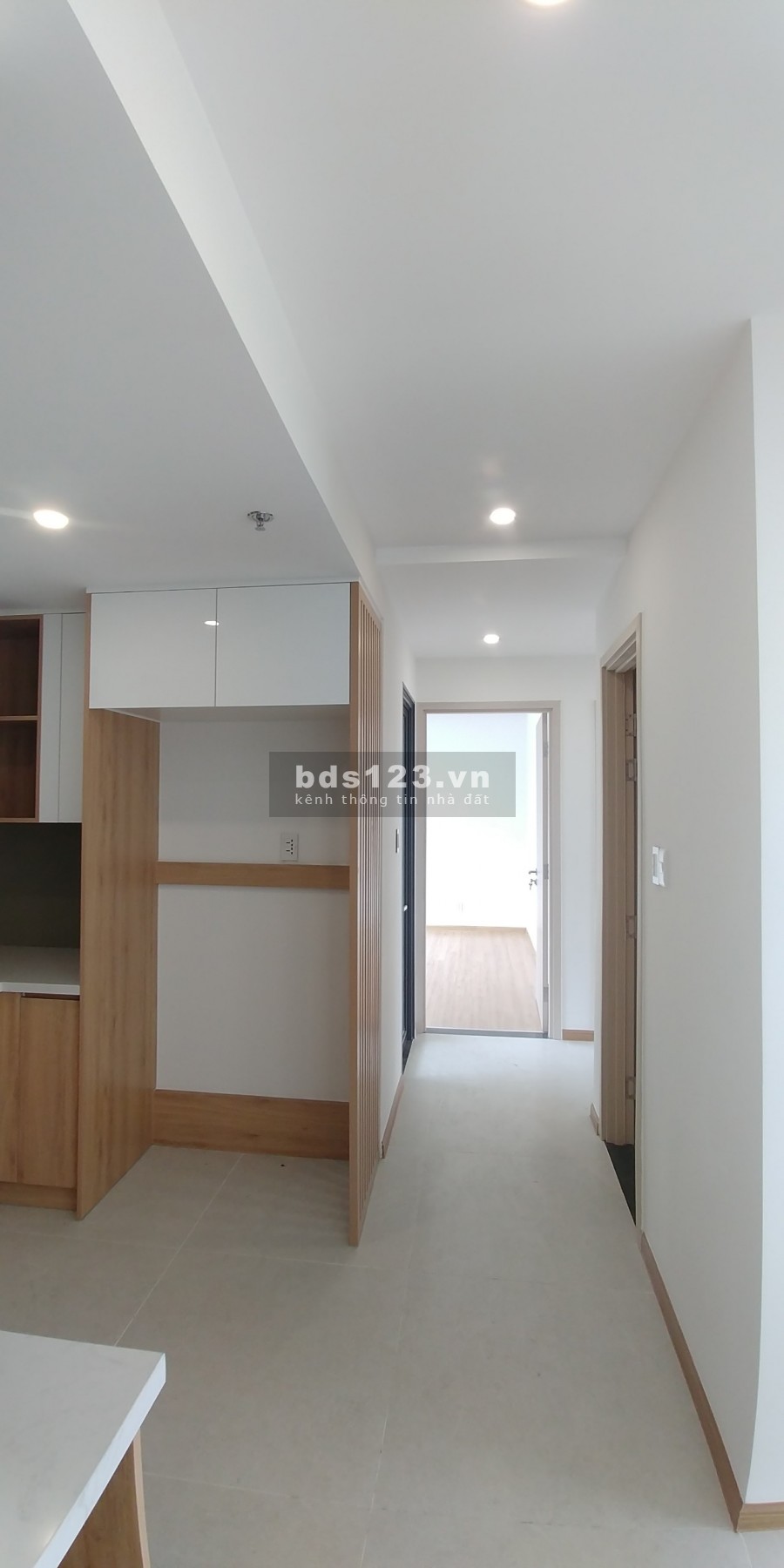 Cho thuê căn nhà trống 3PN gồm rèm bếp máy lạnh tại New City…