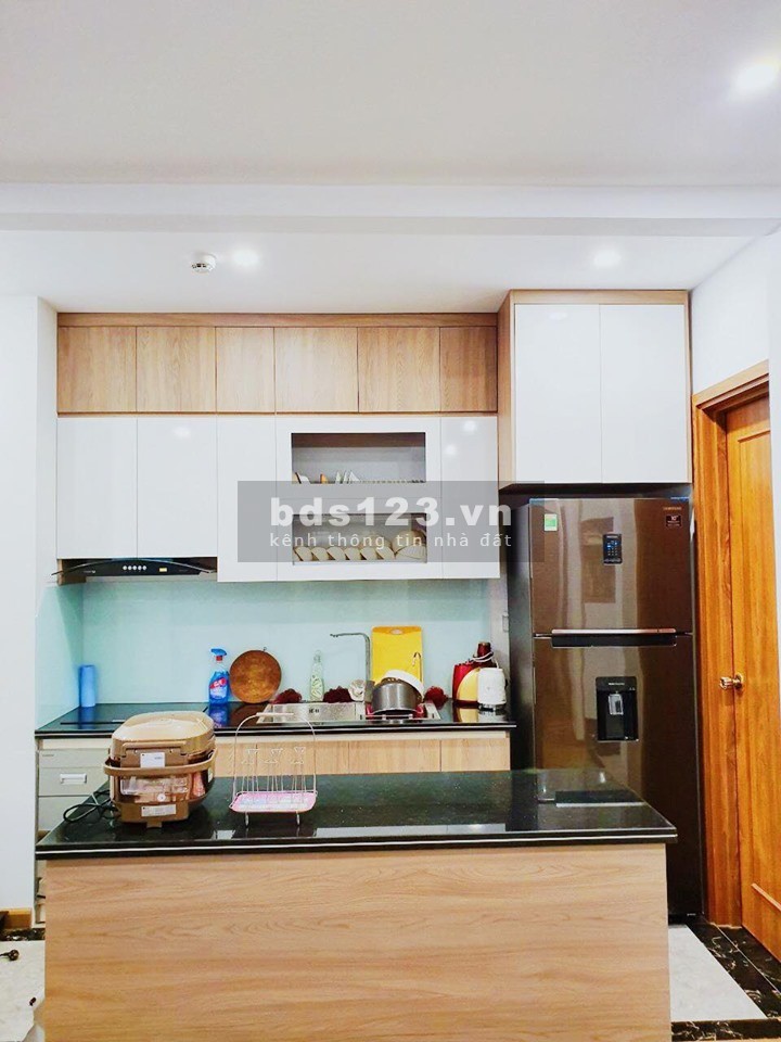 Bán gấp căn hộ full NT tòa E1, The Emerald CT8 Mỹ Đình: 2 ngủ, 81m2, giá 2.7 tỷ