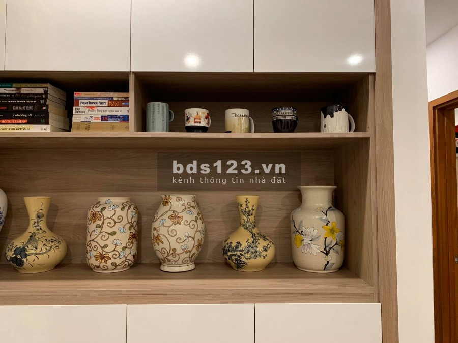 Bán gấp căn hộ full NT tòa E1, The Emerald CT8 Mỹ Đình: 2 ngủ, 81m2, giá 2.7 tỷ