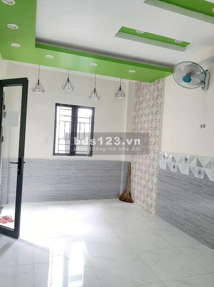 CÀN BÁN NHÀ QUẬN TÂN PHÚ GIÁ 3TY 24M2 LH:0916427080