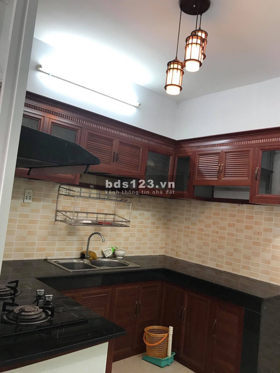 Tìm bạn ở chung phòng, phòng 2 ng, mình chỉ ở 10 ngày /1 tháng, 1tr5 bao net