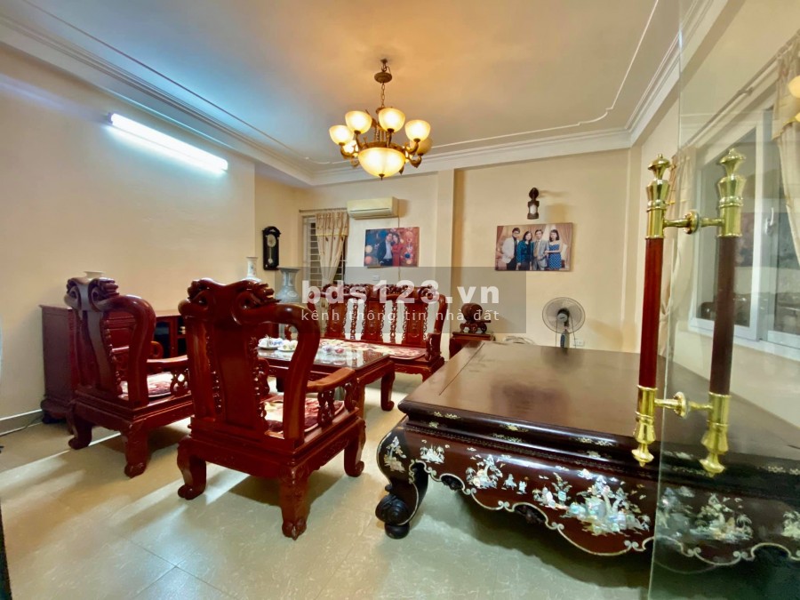 Giật Mình, 50M2 * 5 Tầng, phân lô, Ô tô, Giá 4,8 Tỷ