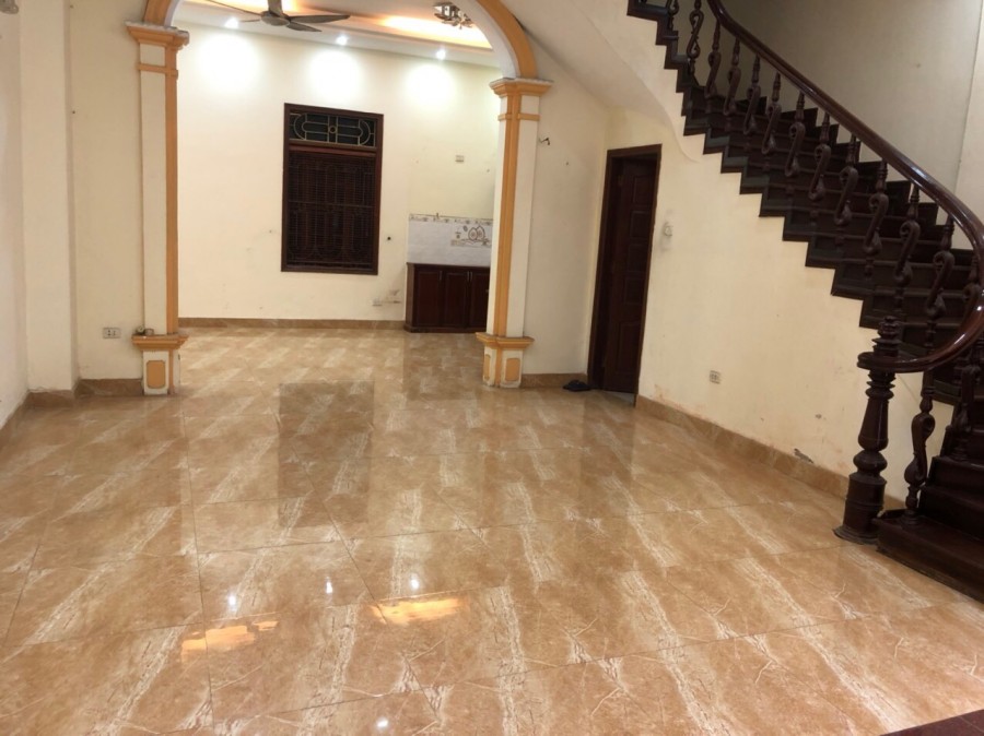 Cho thuê nhà gần hồ Hạ Đình kinh doanh hoặc làm văn phòng và các dịch vụ khác, Thanh Xuân, Hà Nội.