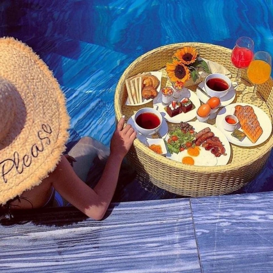 Bán khách sạn view hồ bơi siêu đẹp đường Xô Viết Nghệ Tĩnh - P7 Tp.Đà Lạt.