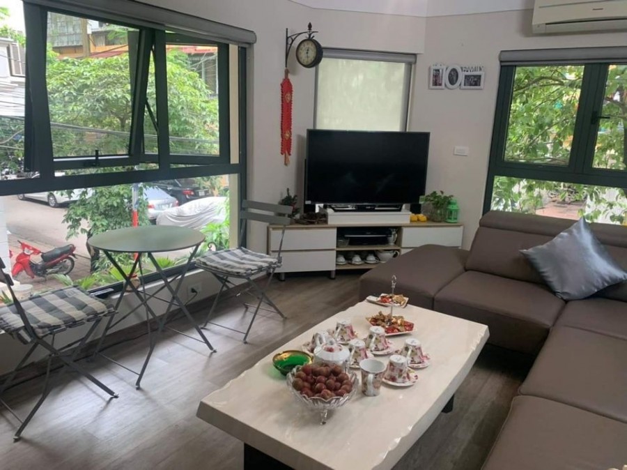 Ô tô tránh, kinh doanh đỉnh phố Tây Sơn, dt 53m 5 tầng nhỉnh 6 tỷ