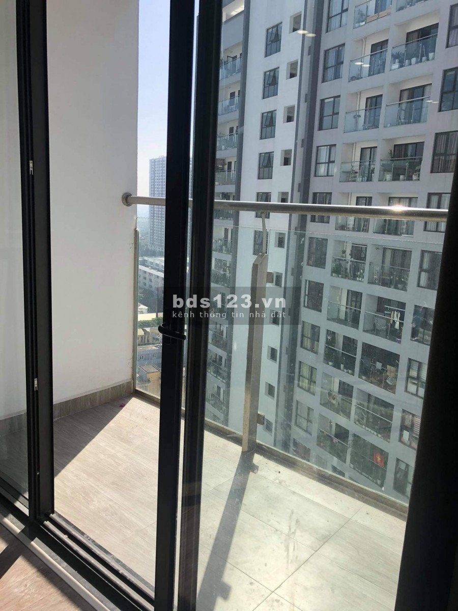 Chính chủ cho thuê căn hộ 2206 Green Pearl (2N, 80m2, 10tr/th, vào ngay), LH: 0912.396.400(MTG)