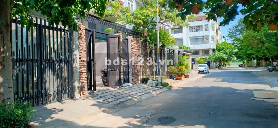 Cho thuê 1 Trệt 1 Lửng 138m2 Đường Đặng Thùy Trâm