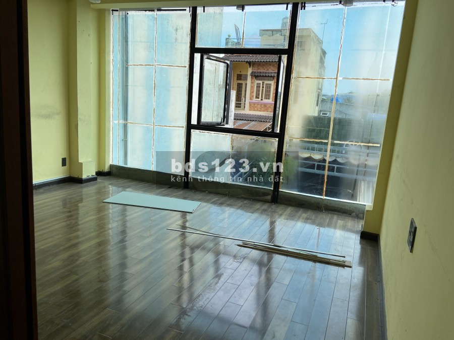Cho Thuê nhà mặt tiền D2 4,2x20 trệt, 4L, 7PN – 55TR