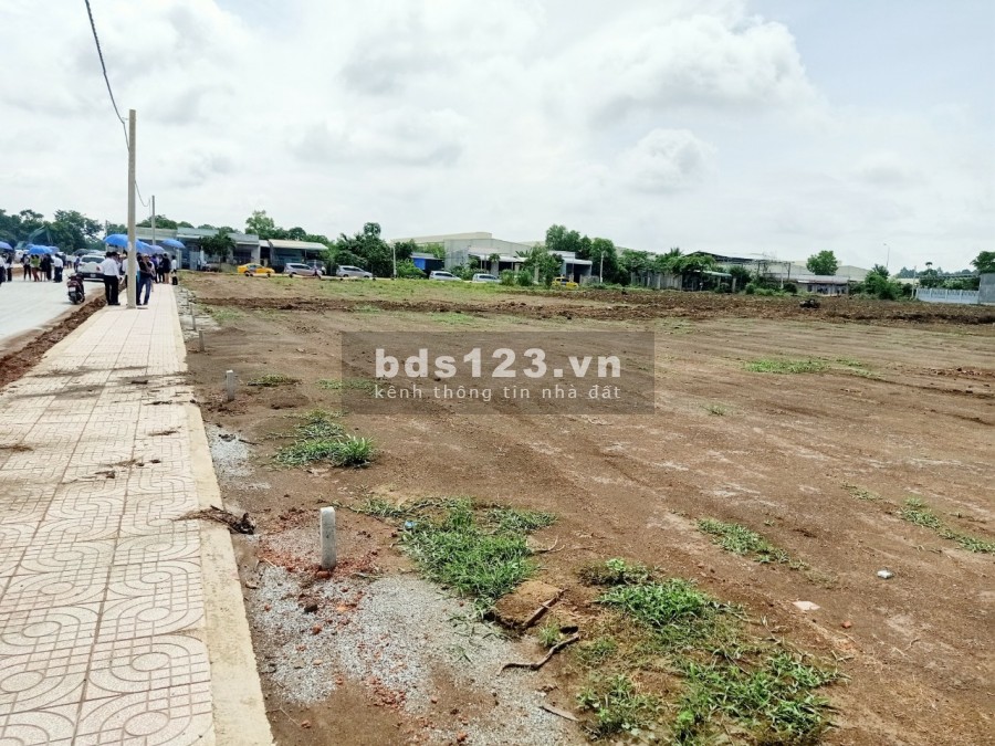 Bán đất nền tái định cư Becamex Đồng Phú Quy Mô 6300ha ngay trung tâm hành chính Thị Trấn Tân Phú