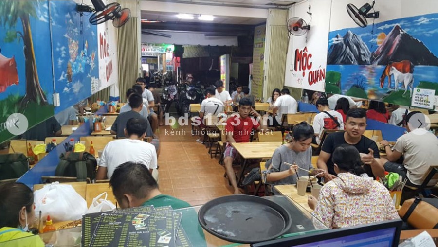 Nhà 1 trệt + 1 lầu giá 28tr đường Lê Văn Lương, Quận 7