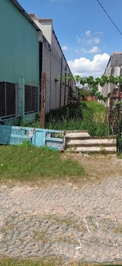 Đất sổ đỏ 265m2,gan bv long điền ngay khu tiện ích