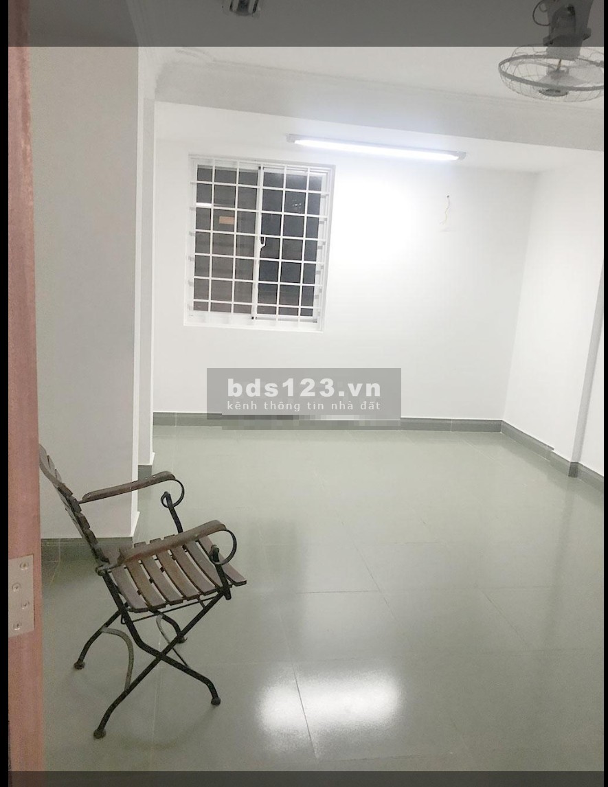 Nhà MTKD (4x15) Hoàng Sa P5 TB. Ngay cầu số 4