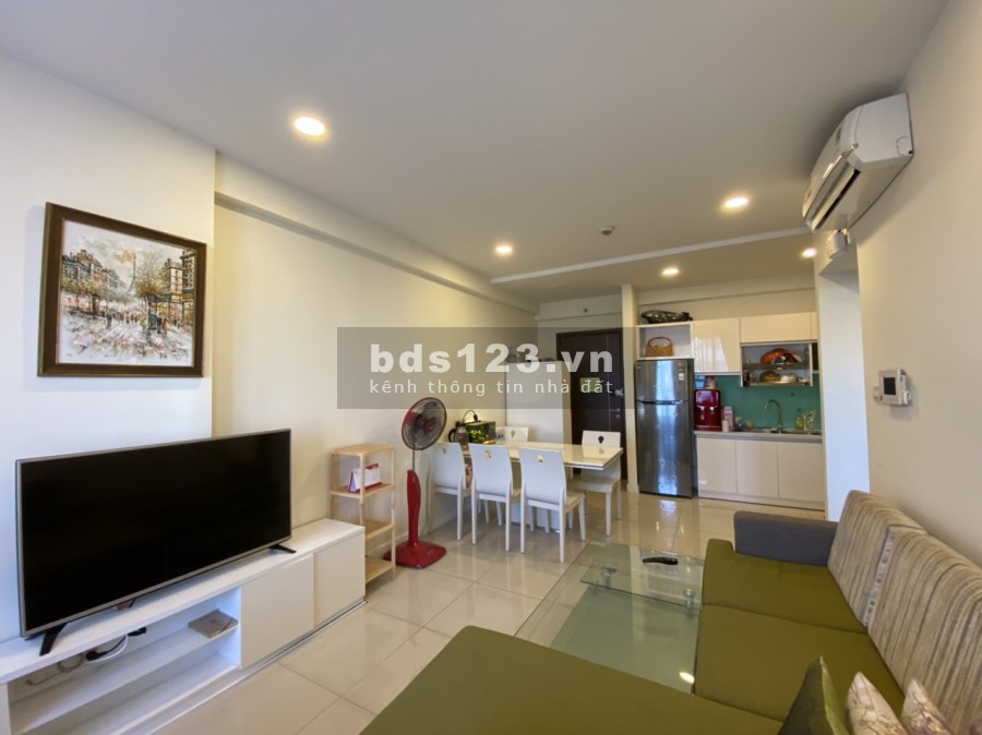 Tìm người ở ghép khu vực Q4 - Icon 56 ( giá 4,5tr)