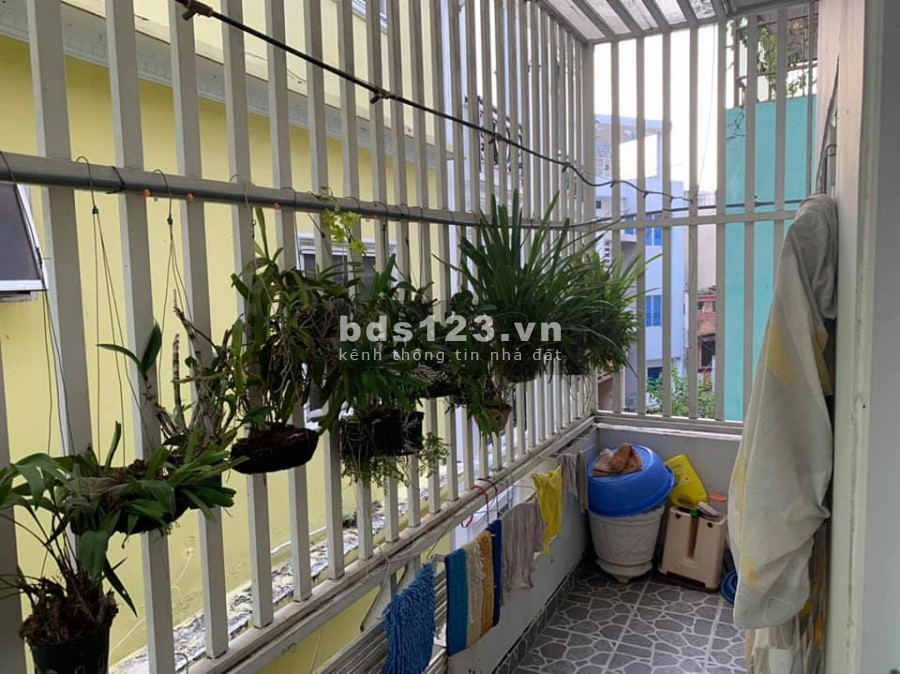 Mặt tiền thụt NGÔ GIA TỰ, Cực Hiếm, Cực rẻ 43 m2 10.4 tỷ.